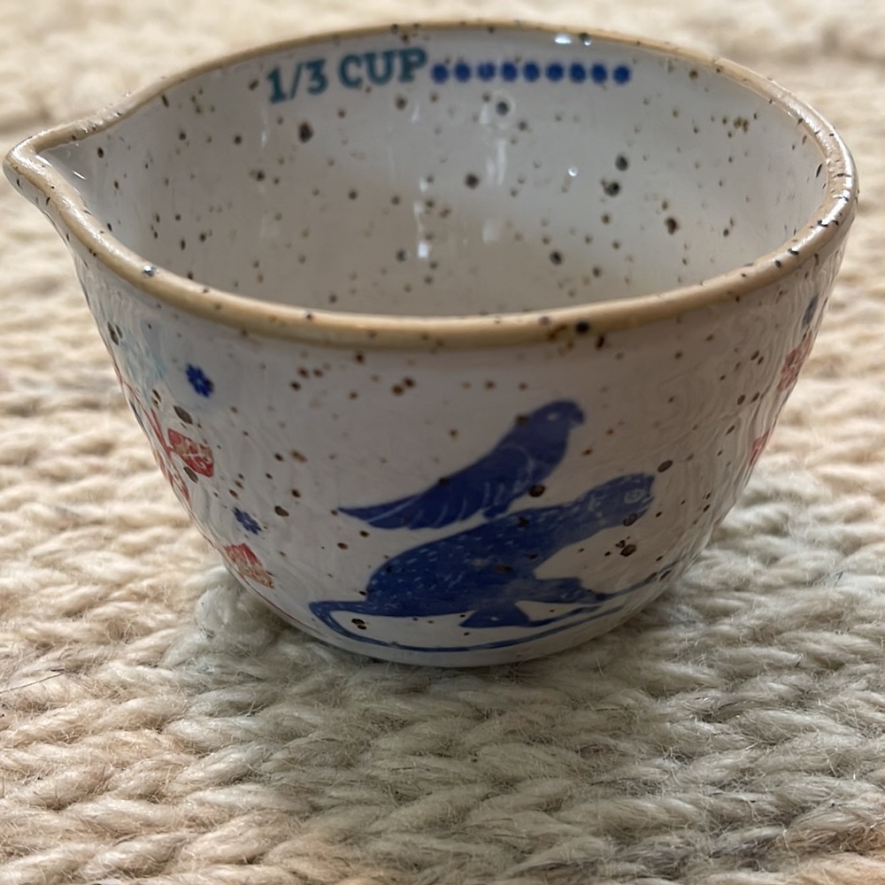 Rustic Animal Measuring Cups by Maria Lena for Anthropologie - Picture 7 of 8